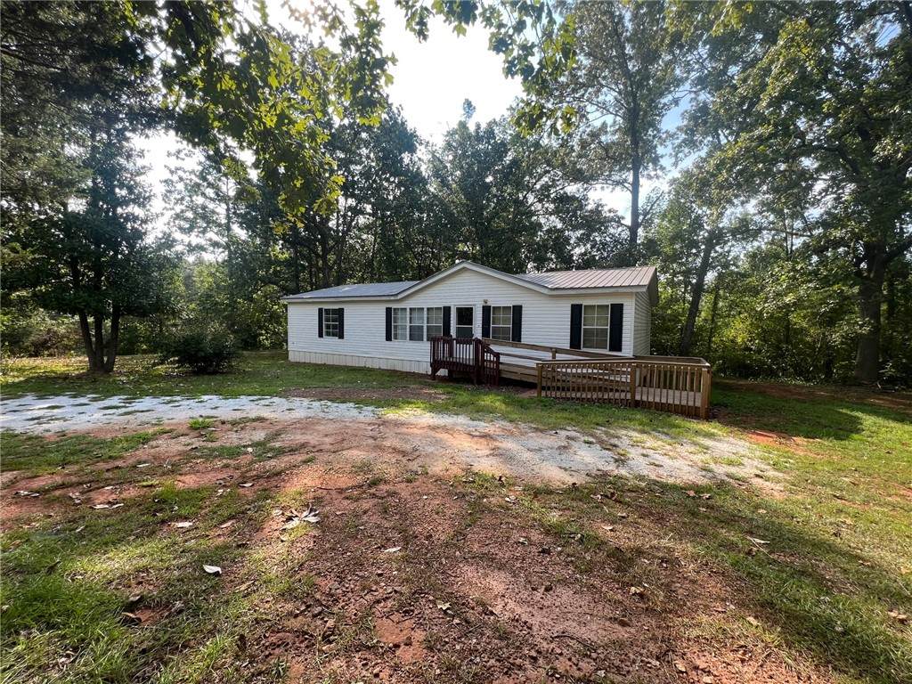 137 Fern Drive - Photo 1
