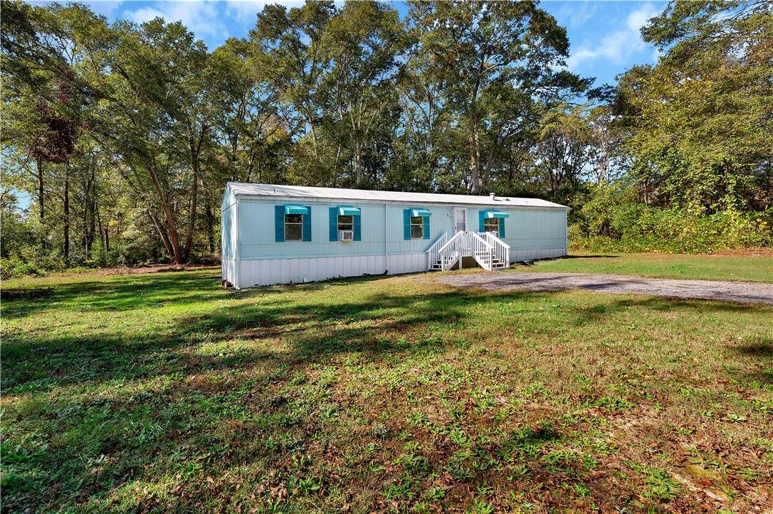 315 Shirley Circle - Photo 1