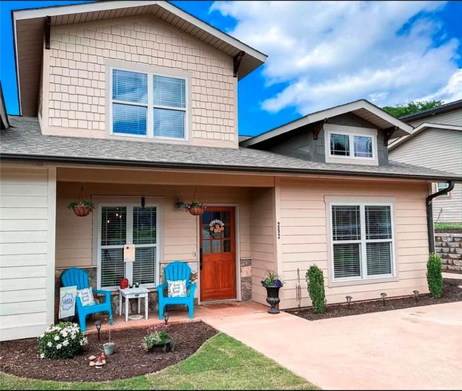 252 Lee Lane - Photo 1