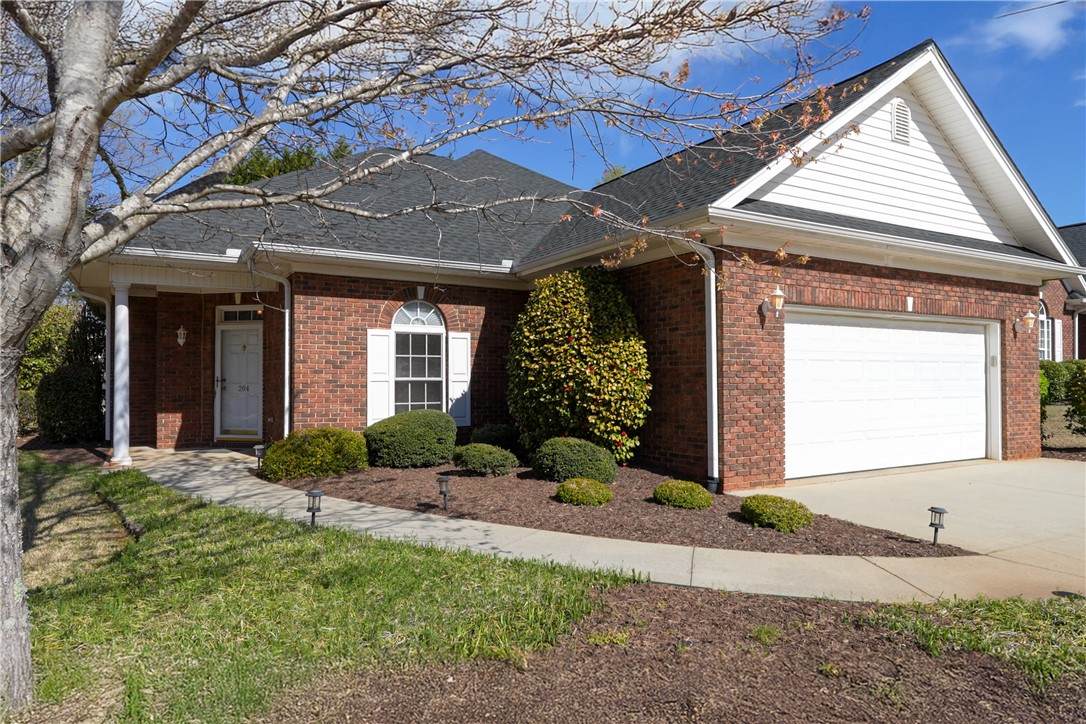 204 Steepleton Way - Photo 1