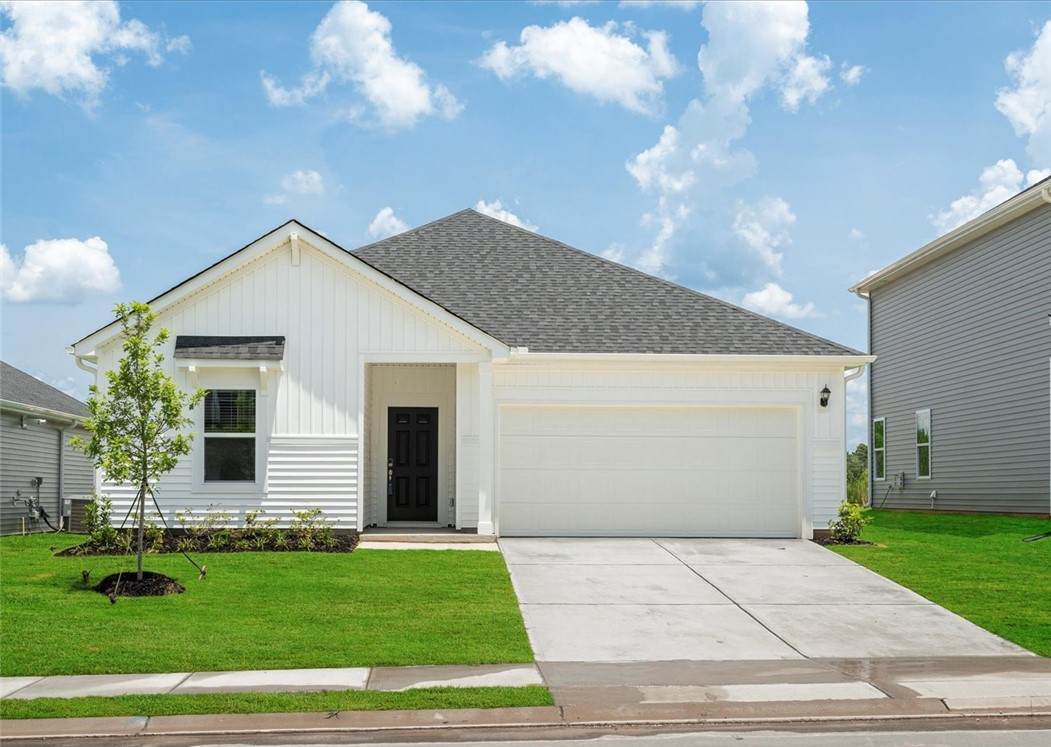 491 Harben Drive - Photo 1