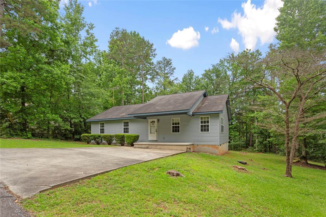 123 Sequayah Drive - Photo 1