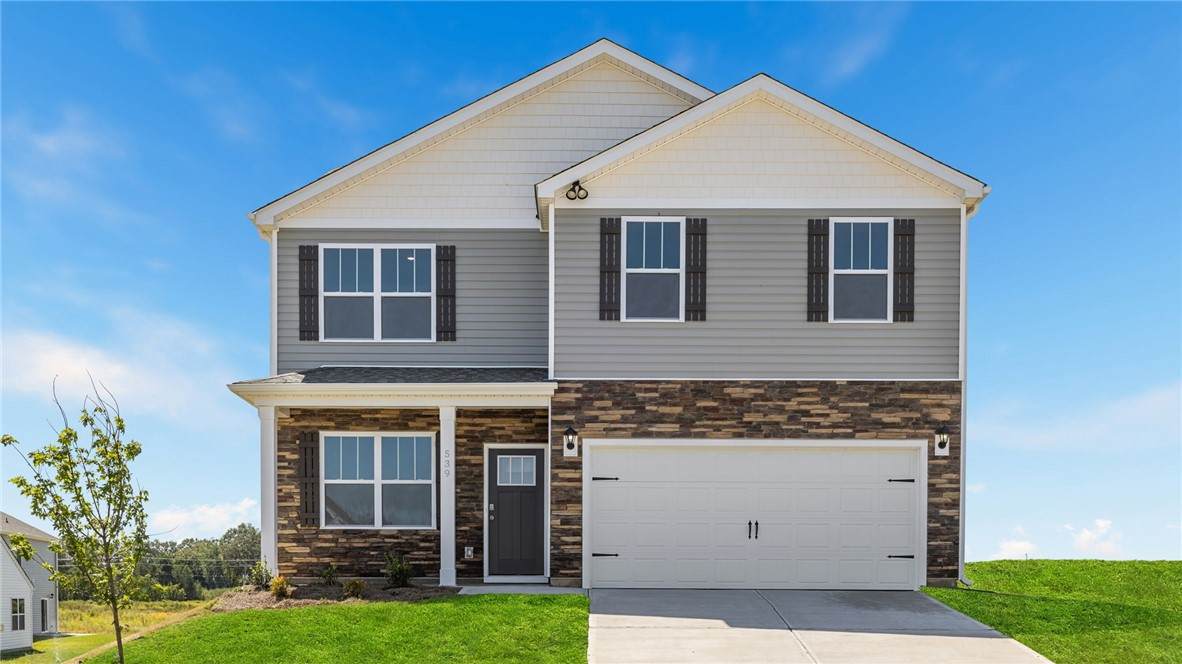 539 Grantham Drive - Photo 1