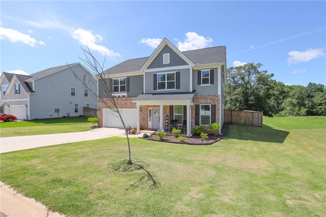 761 Oak Hill Lane - Photo 1