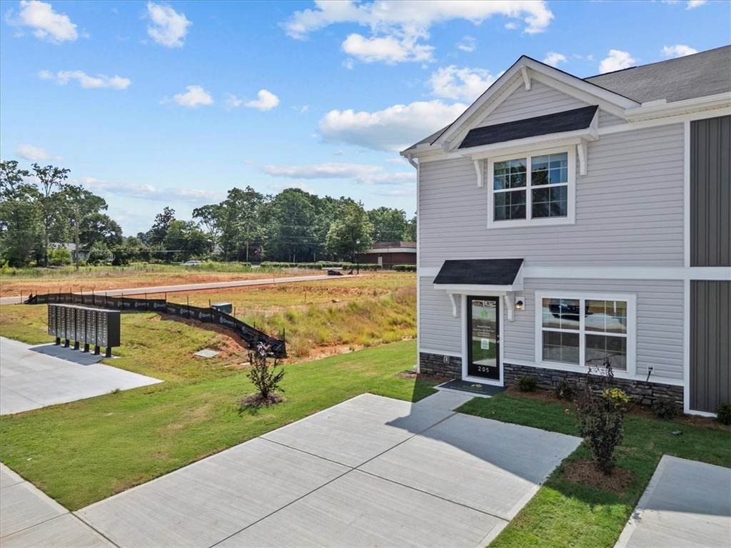 109 Lowland Drive - Photo 1