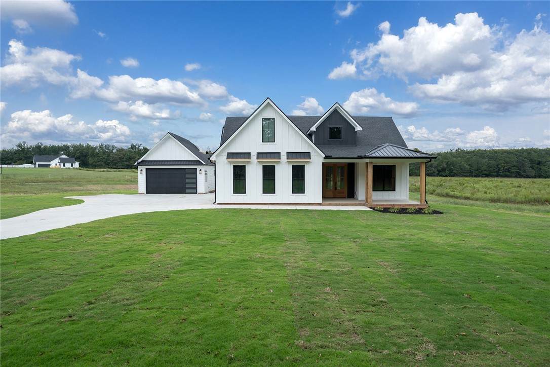 723 Holliday Dam Road - Photo 1