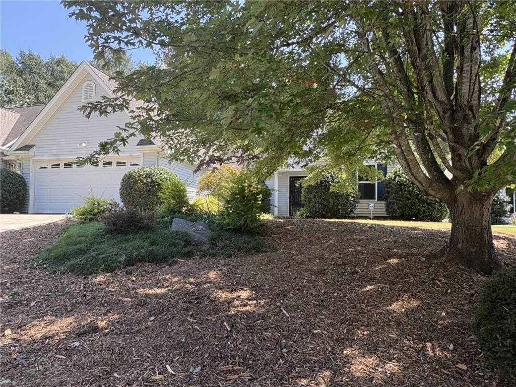 159 Grand Oak Circle - Photo 1