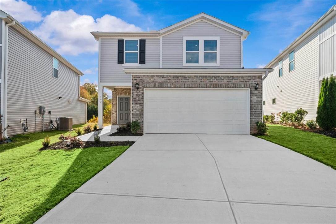 102 Longleaf Lane - Photo 1