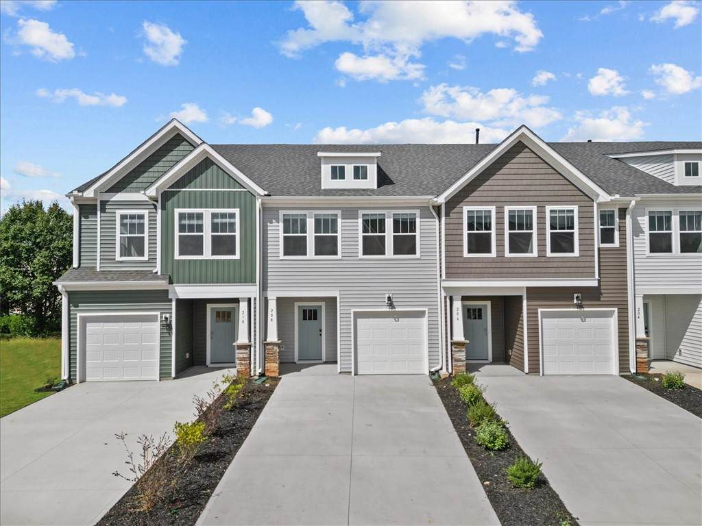 208 Cali Way - Photo 1