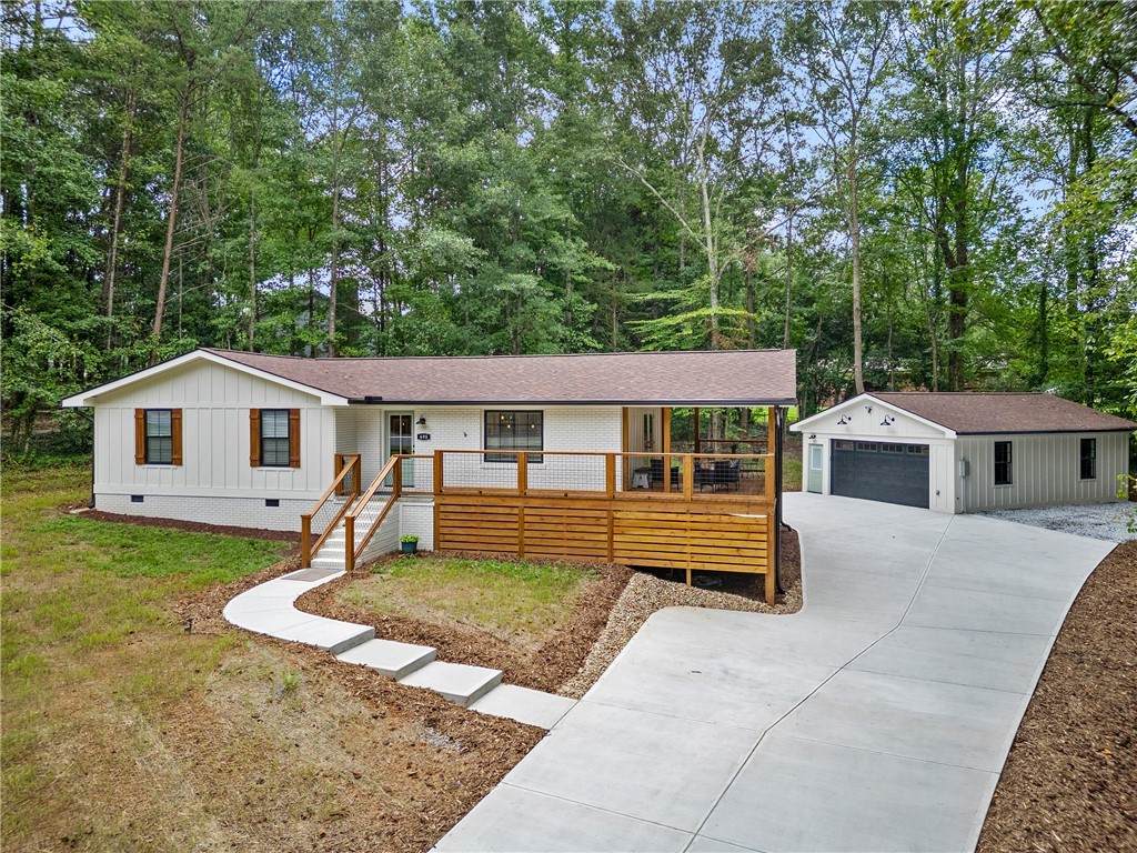 698 Pickett Post Road - Photo 1