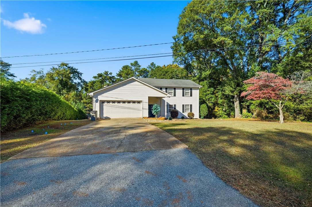 303 Edgewater Drive - Photo 1