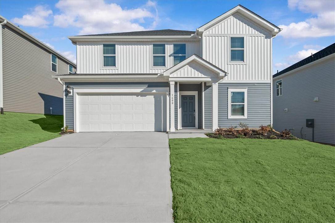 1600 Switchback Circle - Photo 1