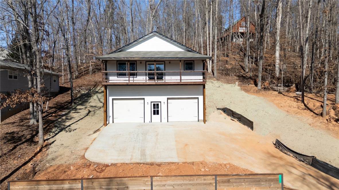 418 Kenwood Drive - Photo 1