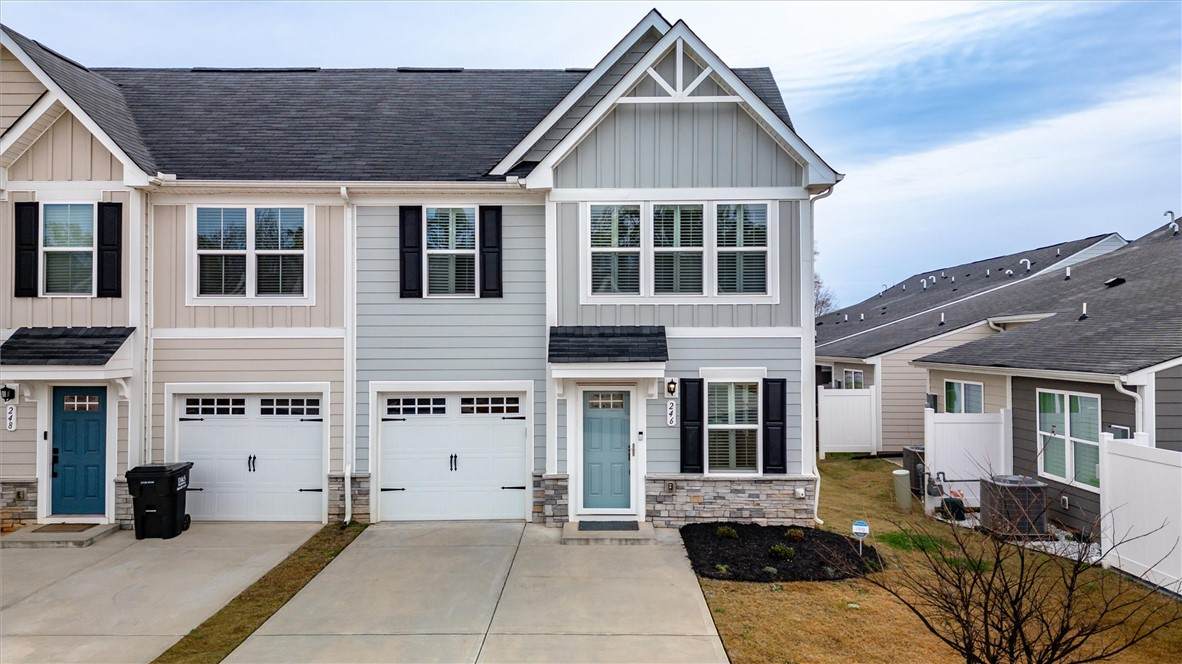 246 Scenic Road - Photo 1