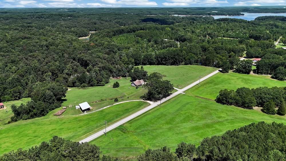 340 Oneal Ferry Road - Photo 1