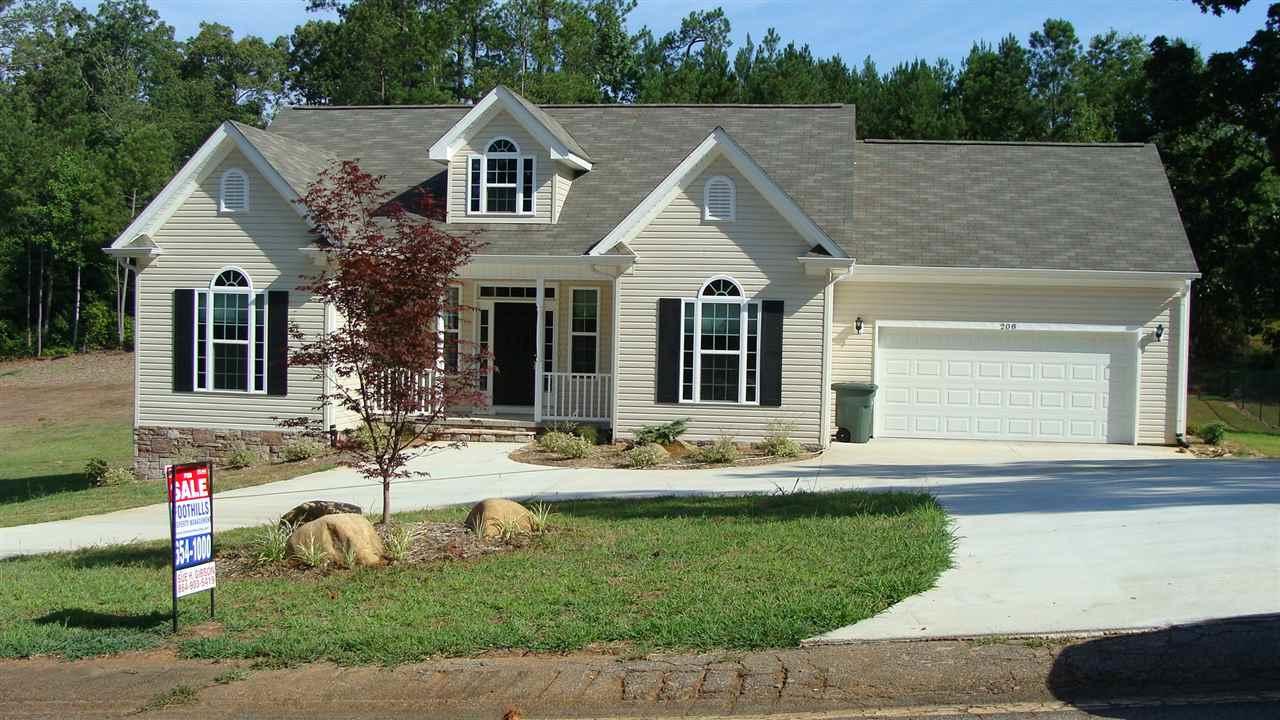 208 Julius Street, Seneca, SC 29678 (MLS #20178785) :: Les Walden Real Estate