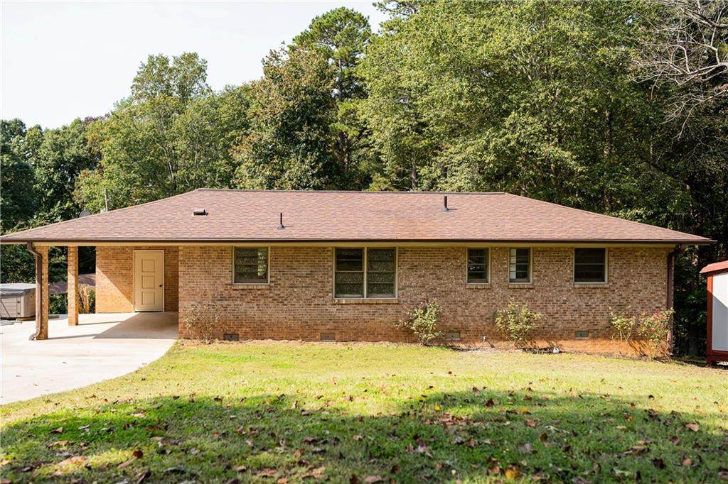 210 Shannon Forrest Drive - Photo 1