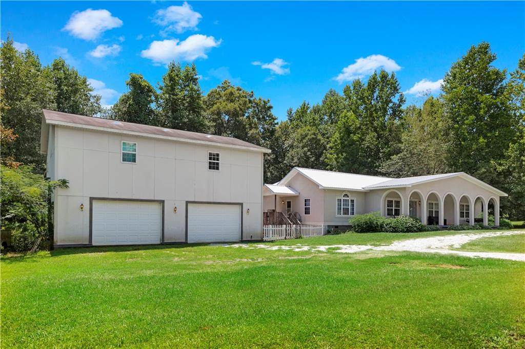 602 Walter Scott Lane - Photo 1