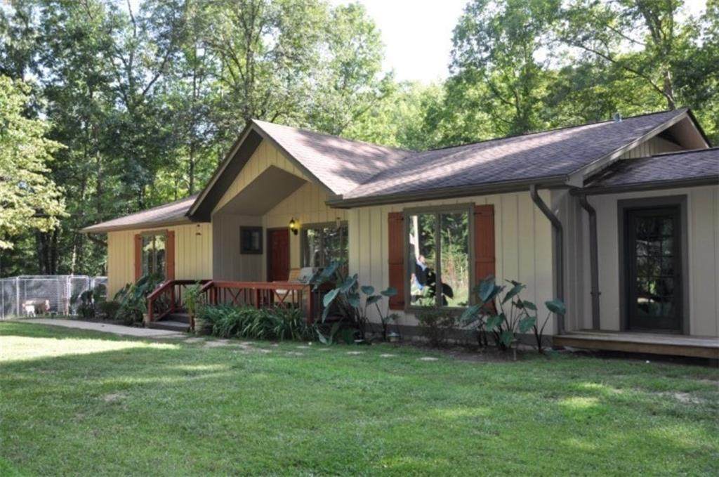 300 Castle Creek Drive - Photo 1