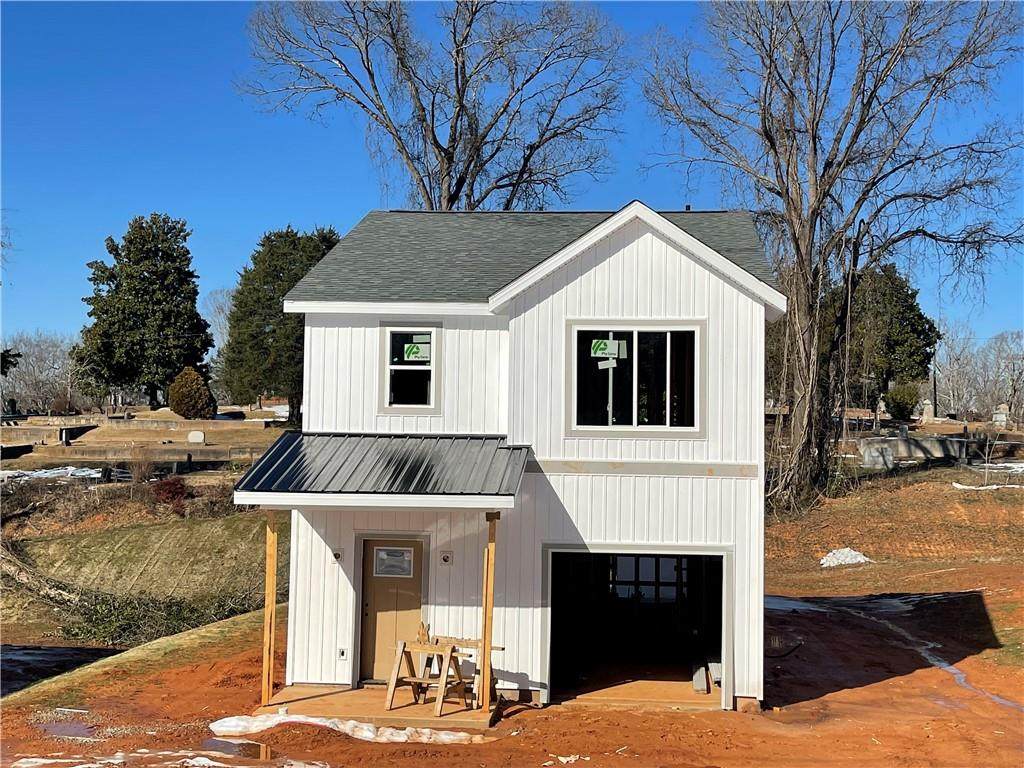 104 North 3rd Street - Photo 1