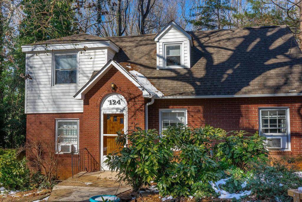 124 College Heights - Photo 1