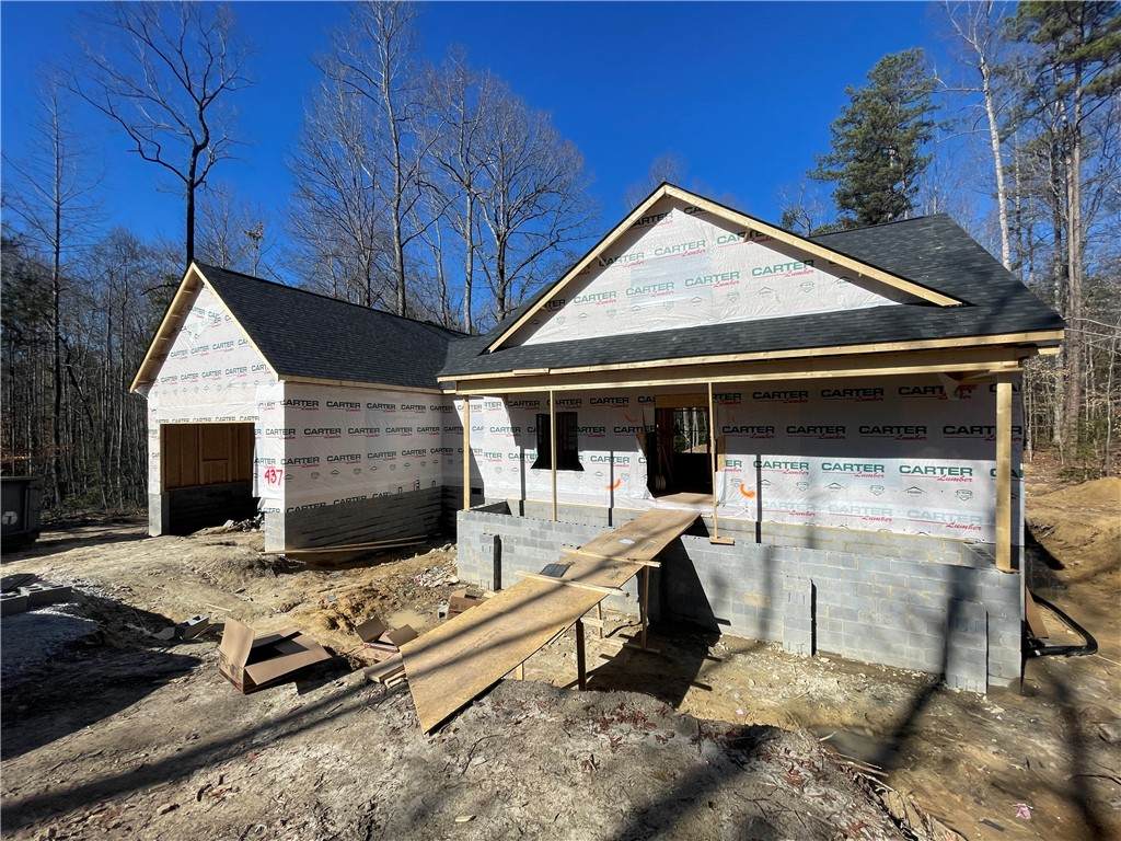 437 Falcons Lair West Drive - Photo 1