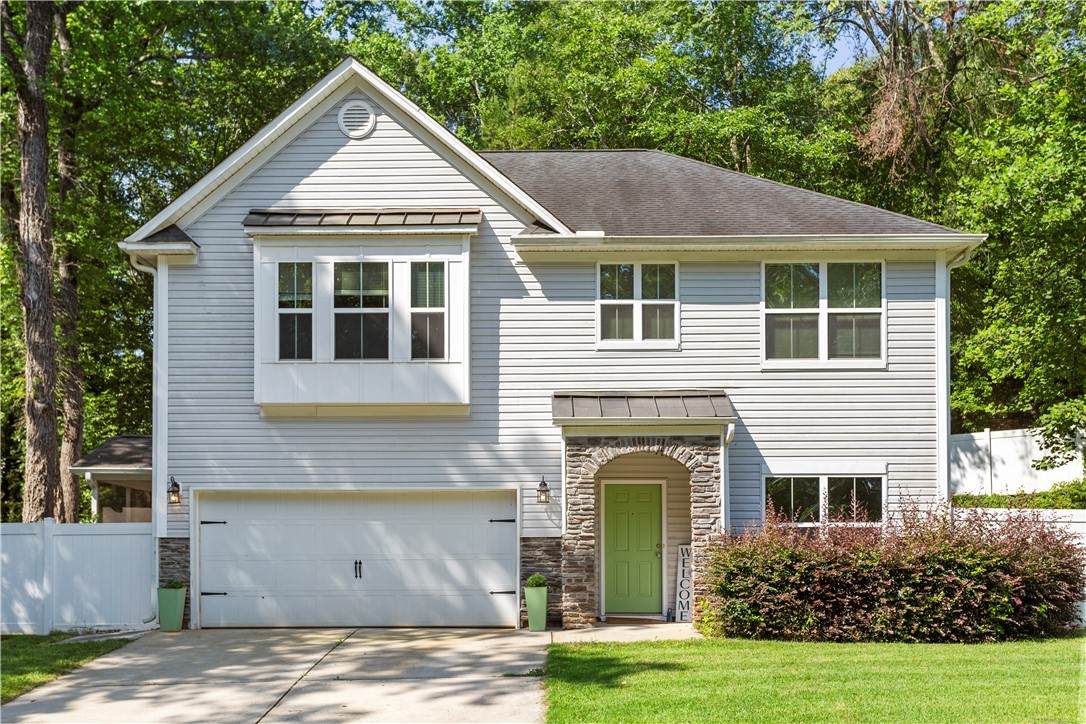 193 Holden Drive - Photo 1