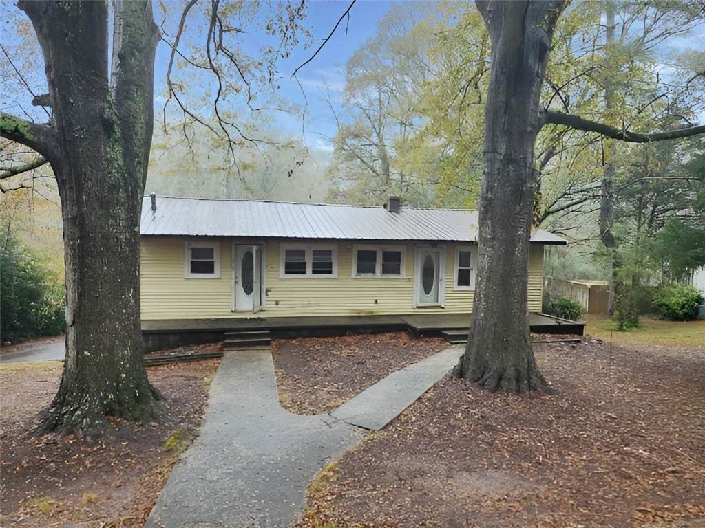 409 Simpson Street - Photo 1
