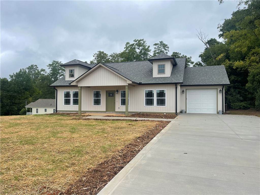 405 South 4th Street - Photo 1