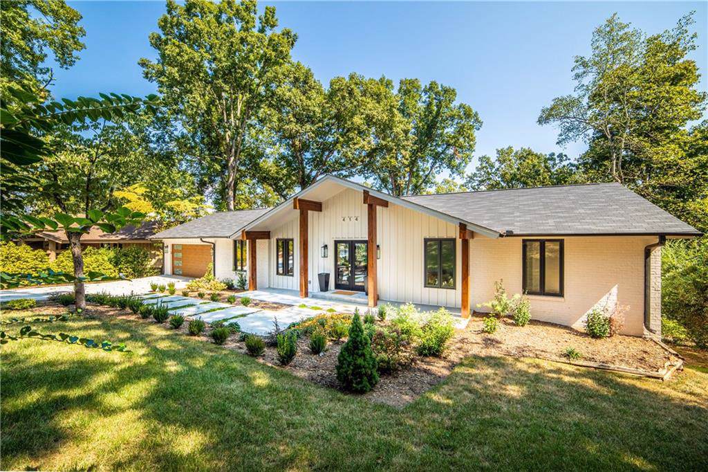 414 Shorecrest Drive - Photo 1