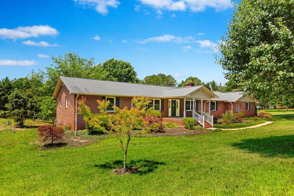 720 Knox Road - Photo 1