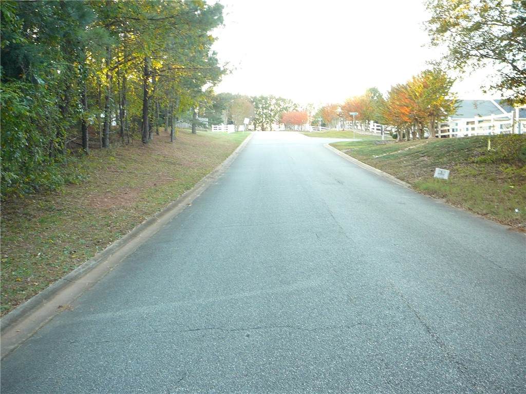 9 Doubletree Drive - Photo 1