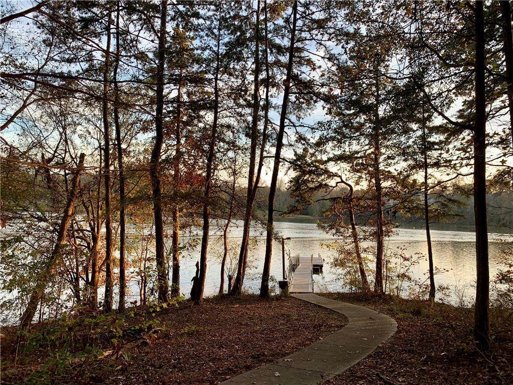 433 Lookover Drive - Photo 1