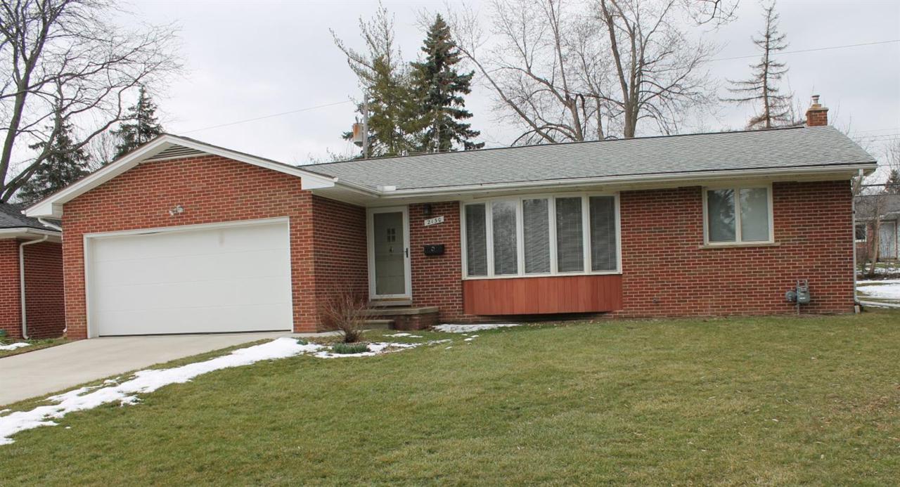 2130 Agincourt - Photo 1