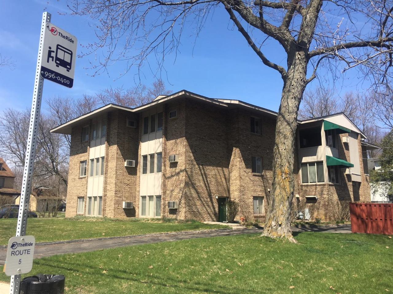 1400 Morton Avenue - Photo 1