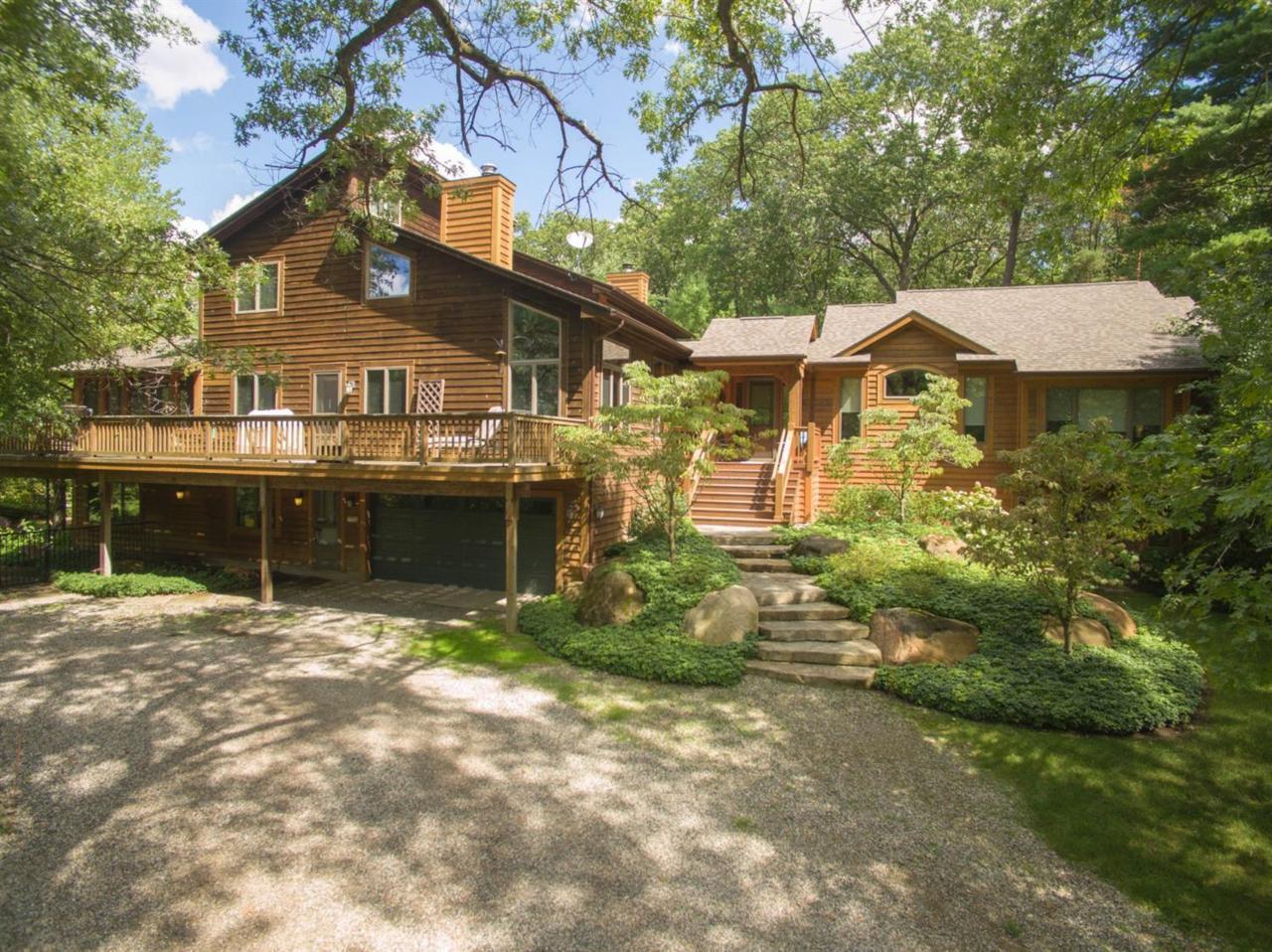 8076 Teahen Road - Photo 1