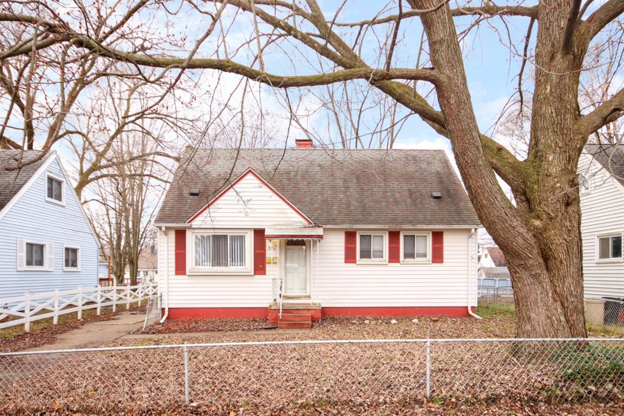 590 Kansas Avenue - Photo 1