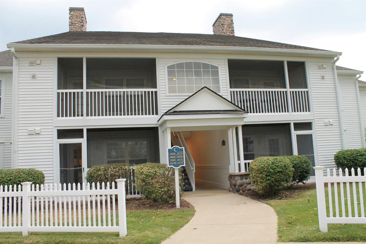 2664 Knightsbridge Circle - Photo 1
