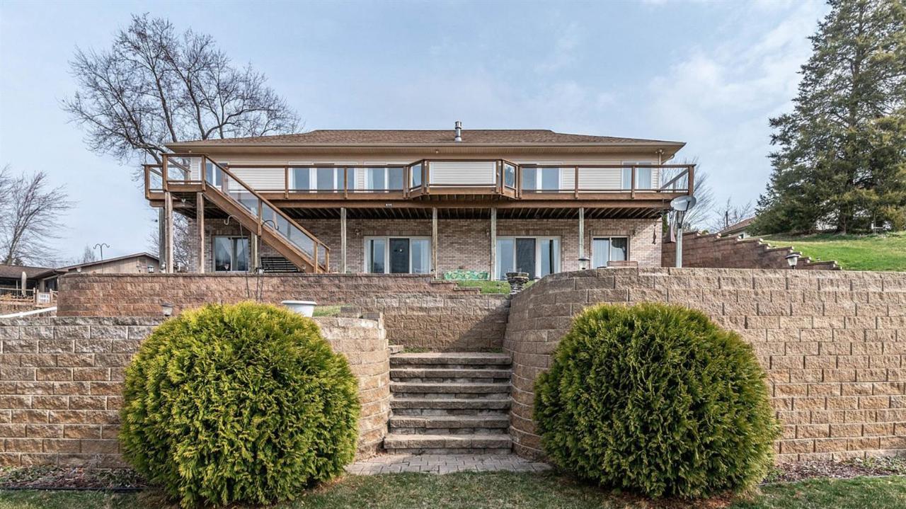 3560 Mary Ann Drive - Photo 1