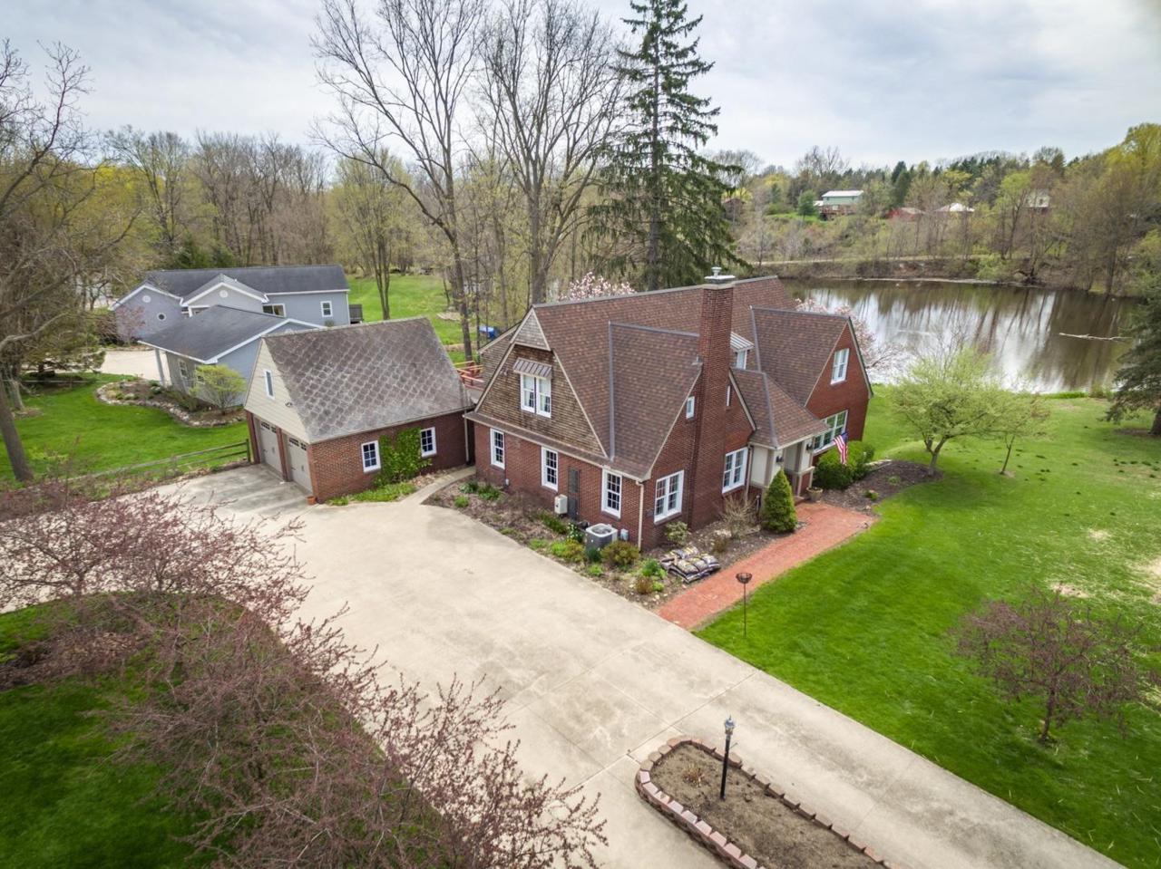495 Furnace Street - Photo 1
