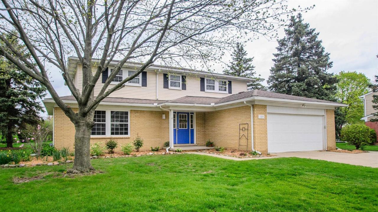 1009 Colony Court - Photo 1