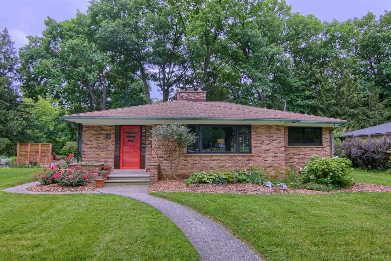 1655 Stadium Court - Photo 1