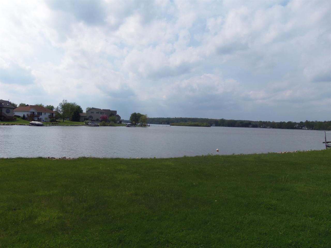 7613 Stonehedge - Photo 1