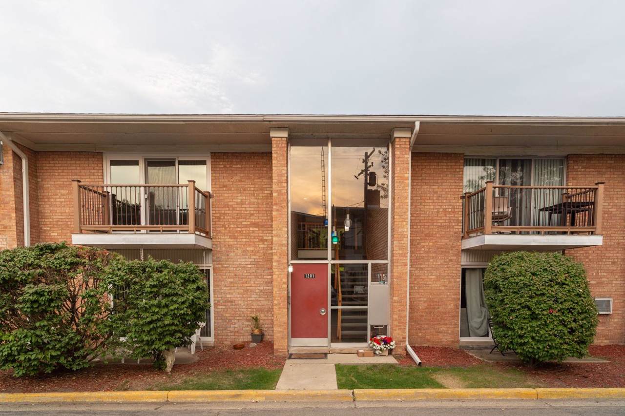 1201 Island Drive - Photo 1
