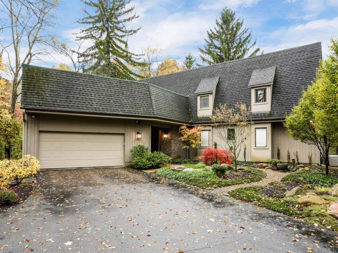 5522 Warren Road - Photo 1