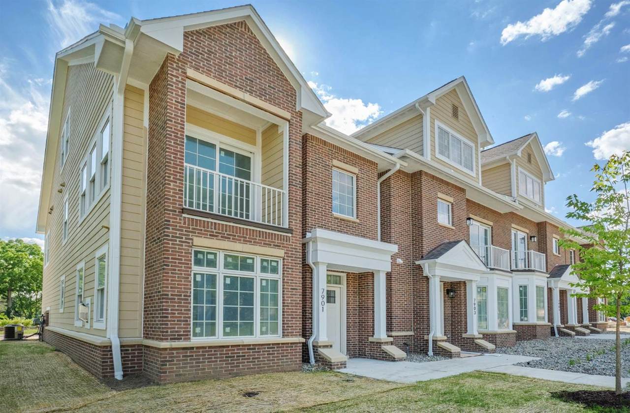 7909 Grand Street - Photo 1