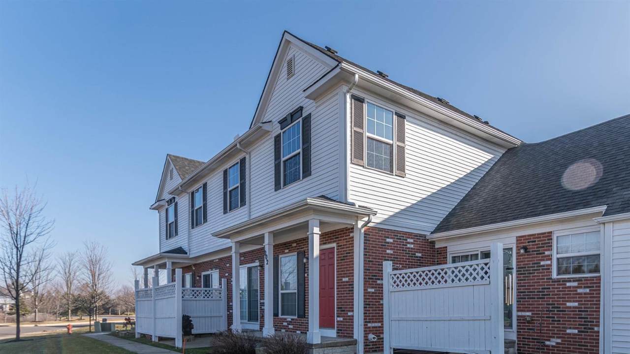 1002 Riversedge Drive - Photo 1