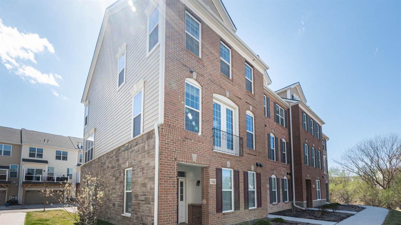 2822 Purley Avenue - Photo 1