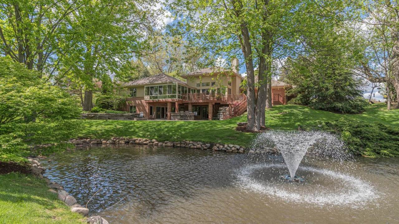 5062 Quincy Court - Photo 1