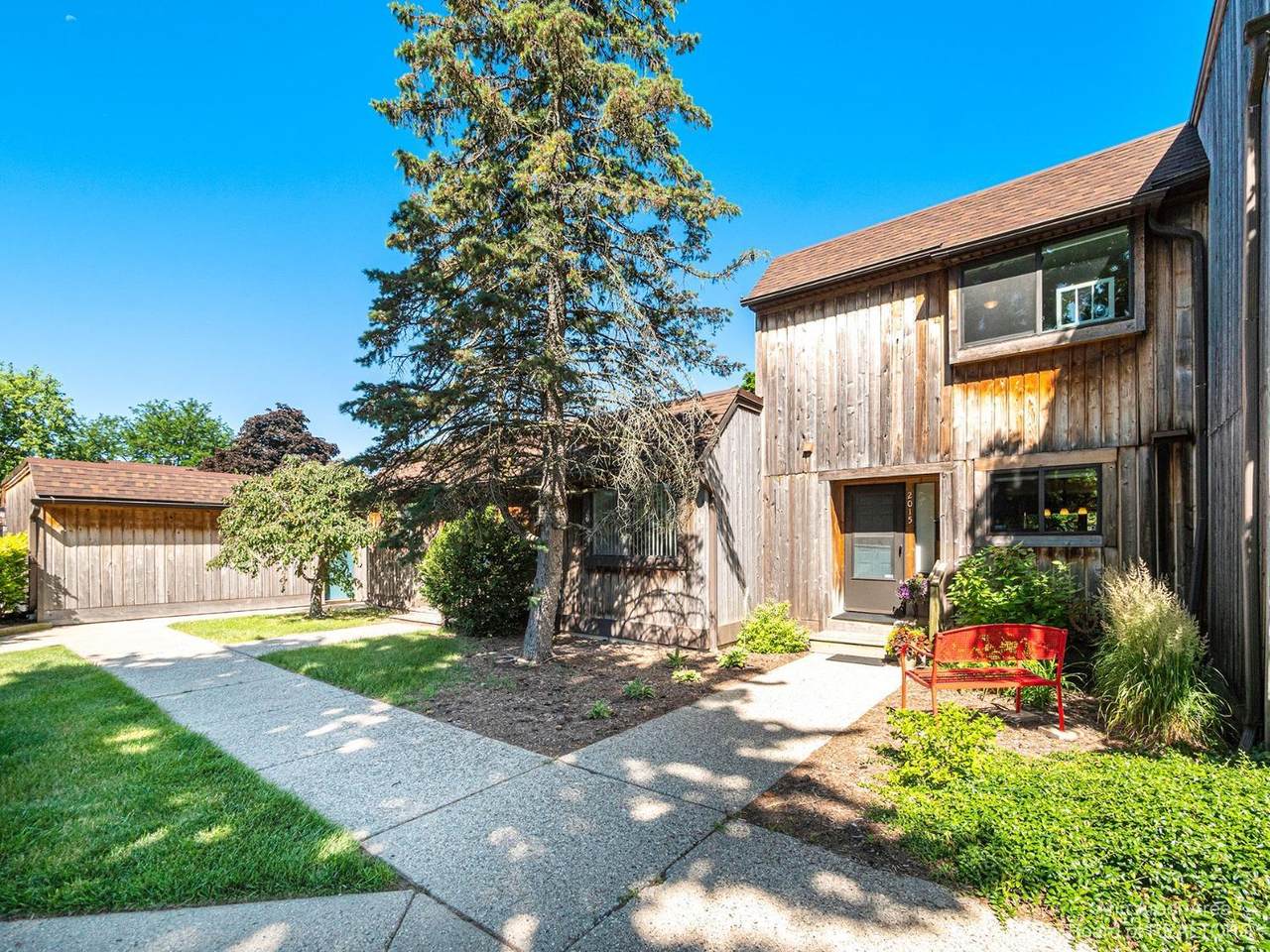 2015 Pauline Court - Photo 1